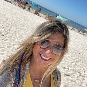 Meet your Posher, Paula